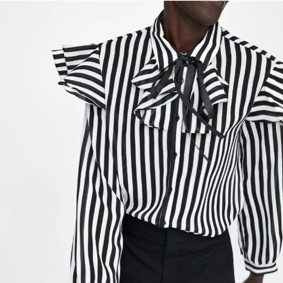 black and white striped ruffle top
